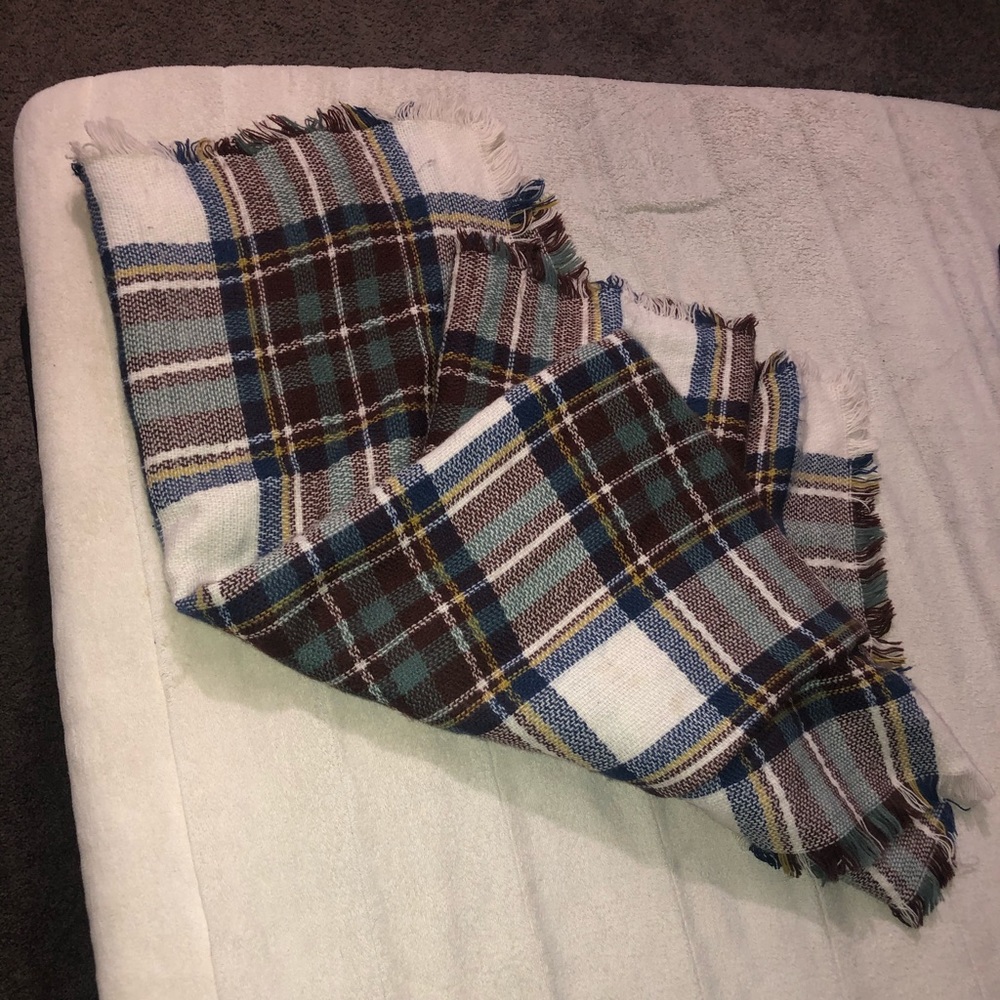 Plaid Blanket Scarf 💕